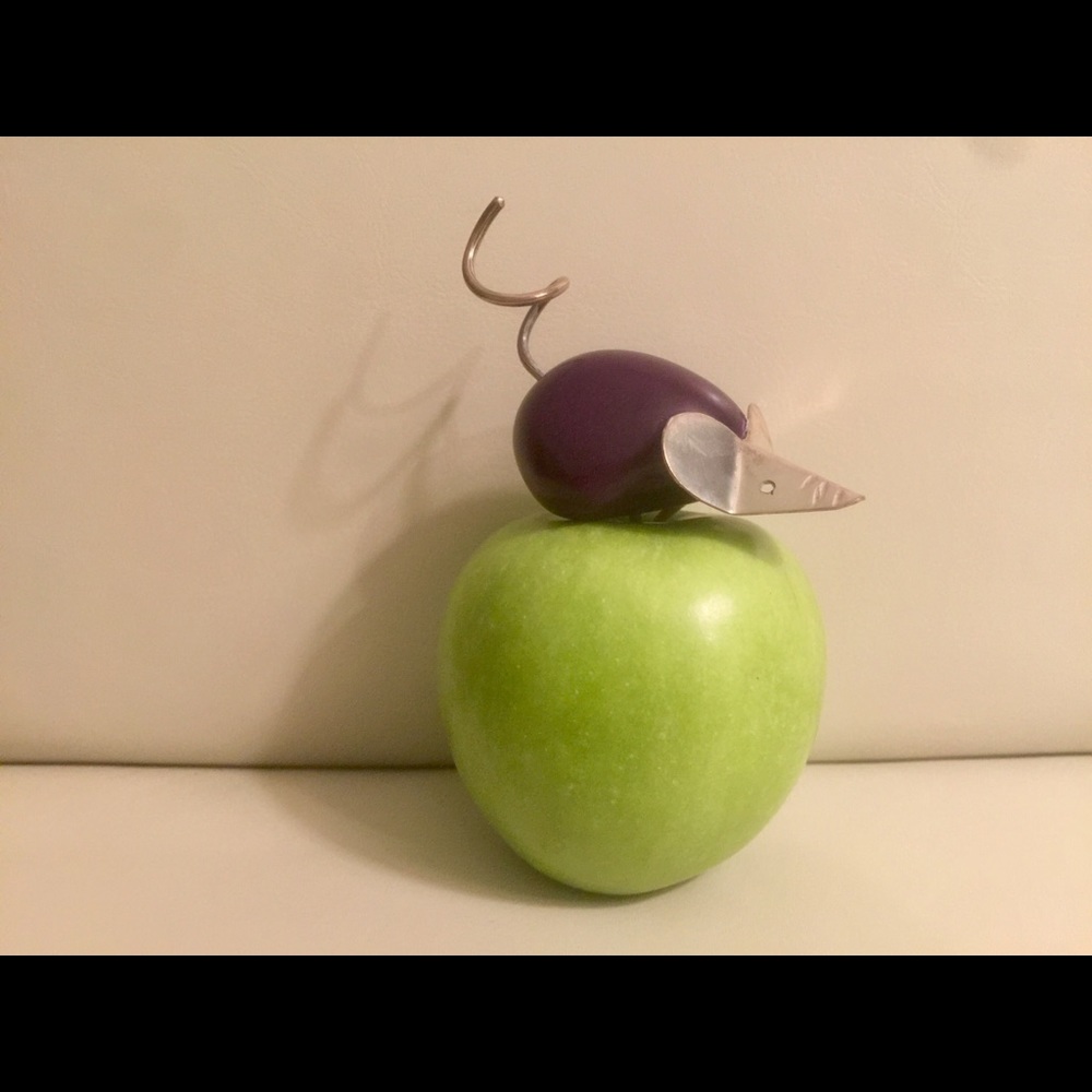 UNIQUE Silver Cheese Mouse with Purple Tagua